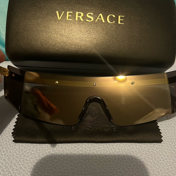 /traded/🔥 Versace Unisex Sunglasses 🕶️ VE 2208 1002/7P - Picture 14 of 16